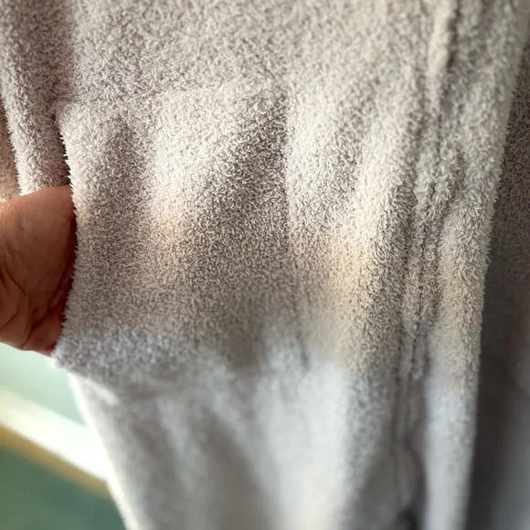 Barefoot Dreams CozyChic Full Zip Hooded Lounger Robe Cream Size S/M - Picture 5 of 8